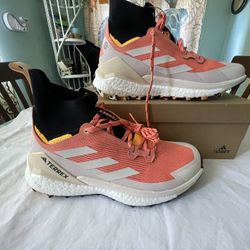  Adidas Terrex Free Hiker 2.0 Coral Fusion, size 8.5