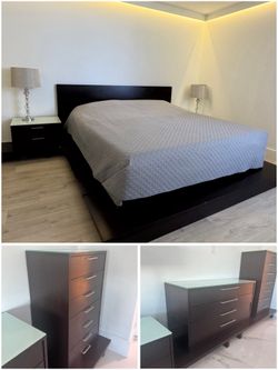 King Bedroom Set + Mattress – Complete Set