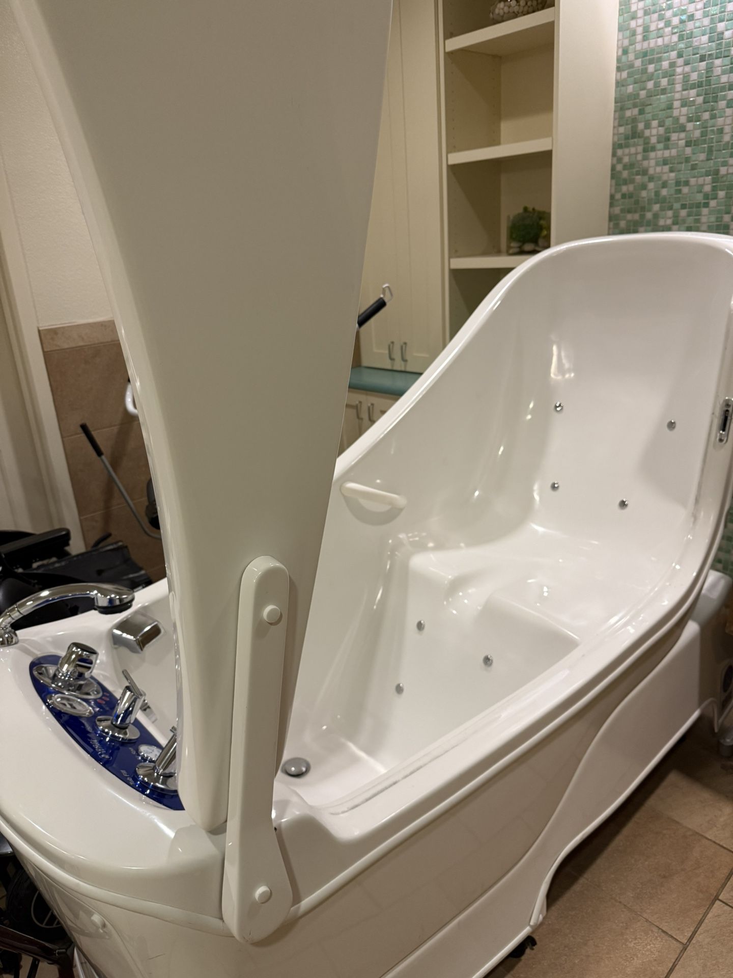 Therapy Room Bathtub