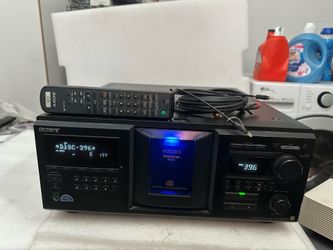 Sony CDP-M333ES 400 CD Compact Disc Changer With Remote, Cables