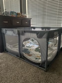 Play pen