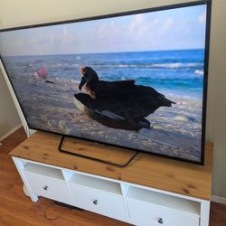 IKEA HEMNES TV Stand / Media Console – White with Wood Top – 3 Drawers