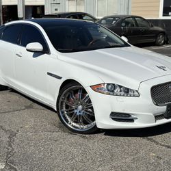 2013 Jaguar XJ-Series