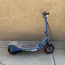 Electric Razor Scooter