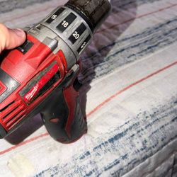 Milwaukee Drill M12 Tool Only