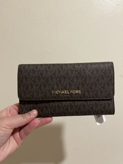 Women Mk Wallet