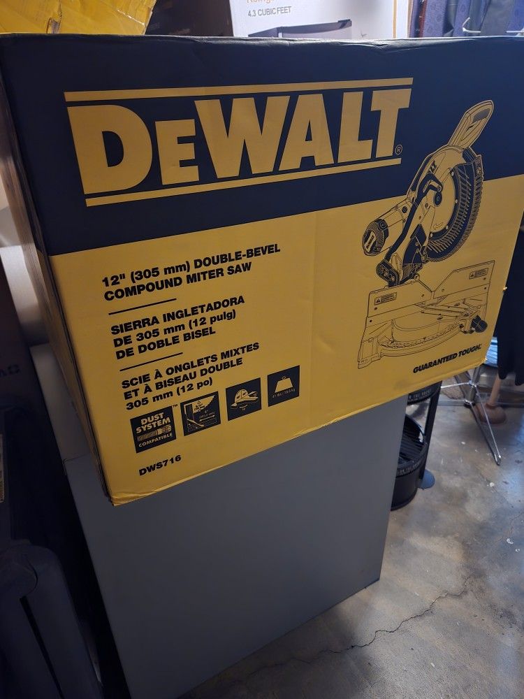 Dewalt Dws716 Double Miter Saw In Box