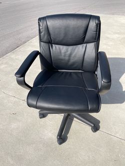 Black Leather Office Chair with Armrests