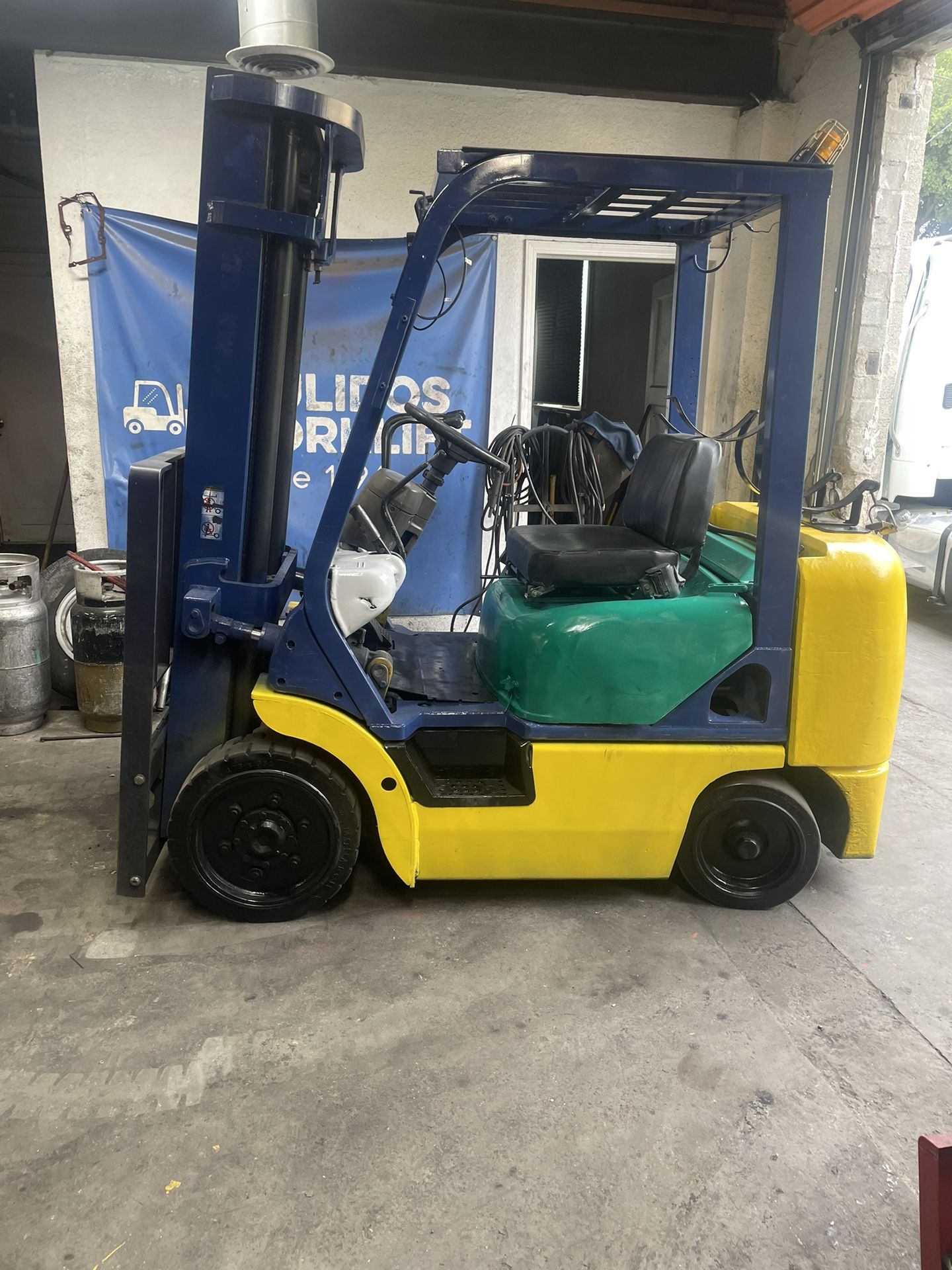 Forklift