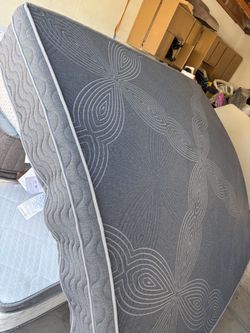 Colchon king size used good condition $79
