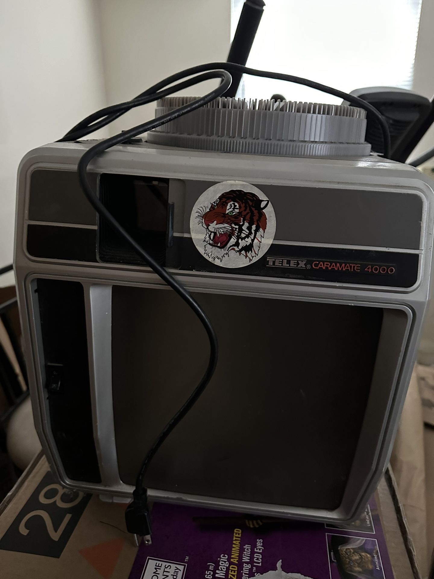 Telex Caramate 4000 Slide Projector