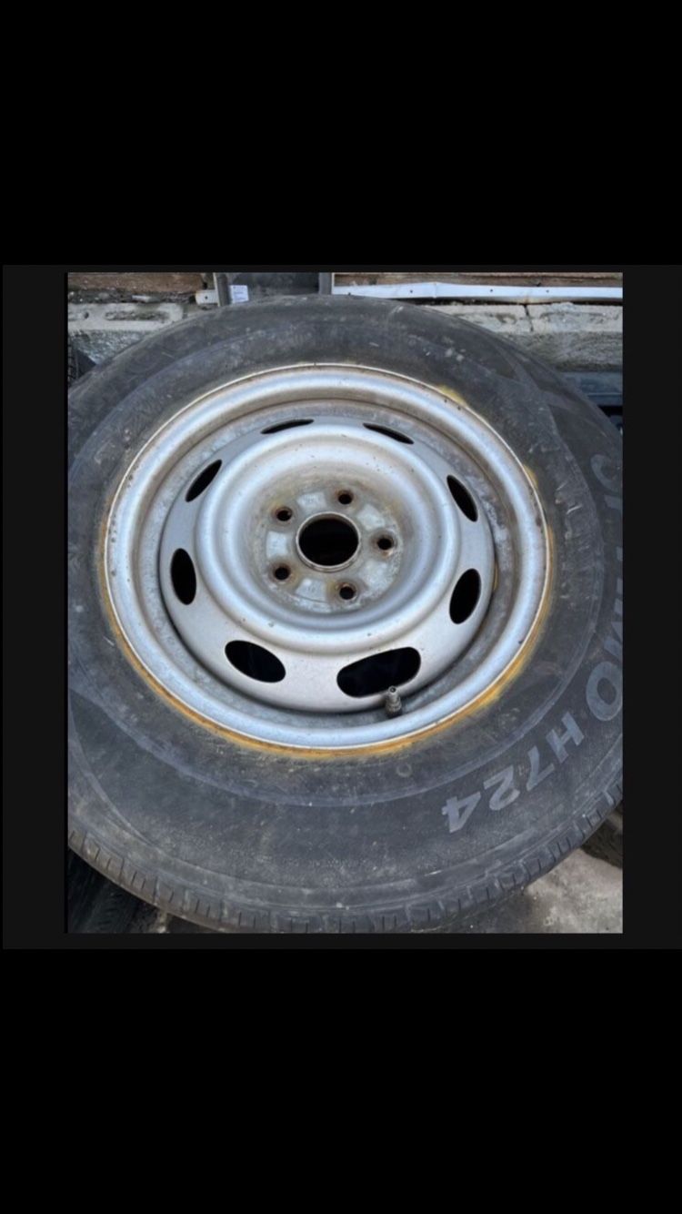 1 X 225/70r15 5x4.5 5x114.3 Stock Tacoma Civic Camry Crv rim Wheel Tire!!!!!!!!