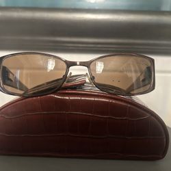 Tommy Bahama Brown Rhumba Sunglasses With Case