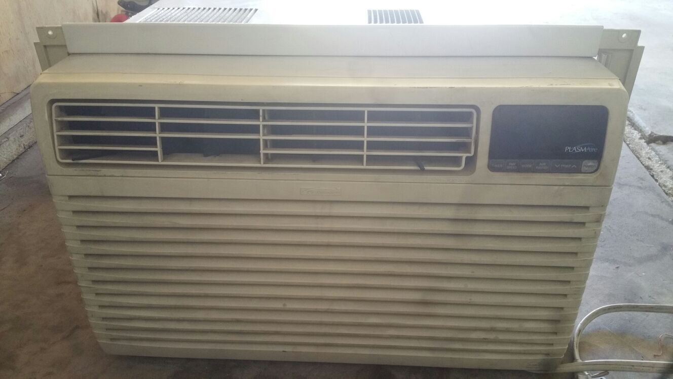Kenmore Plasmaire Model 580 Air Conditioner