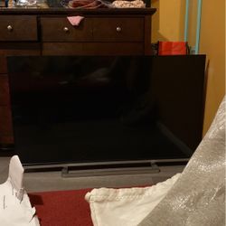 44 Inch  Tv