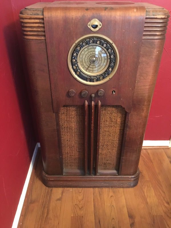 Truetone Vintage Floor Radio For Sale In Plano Tx Offerup