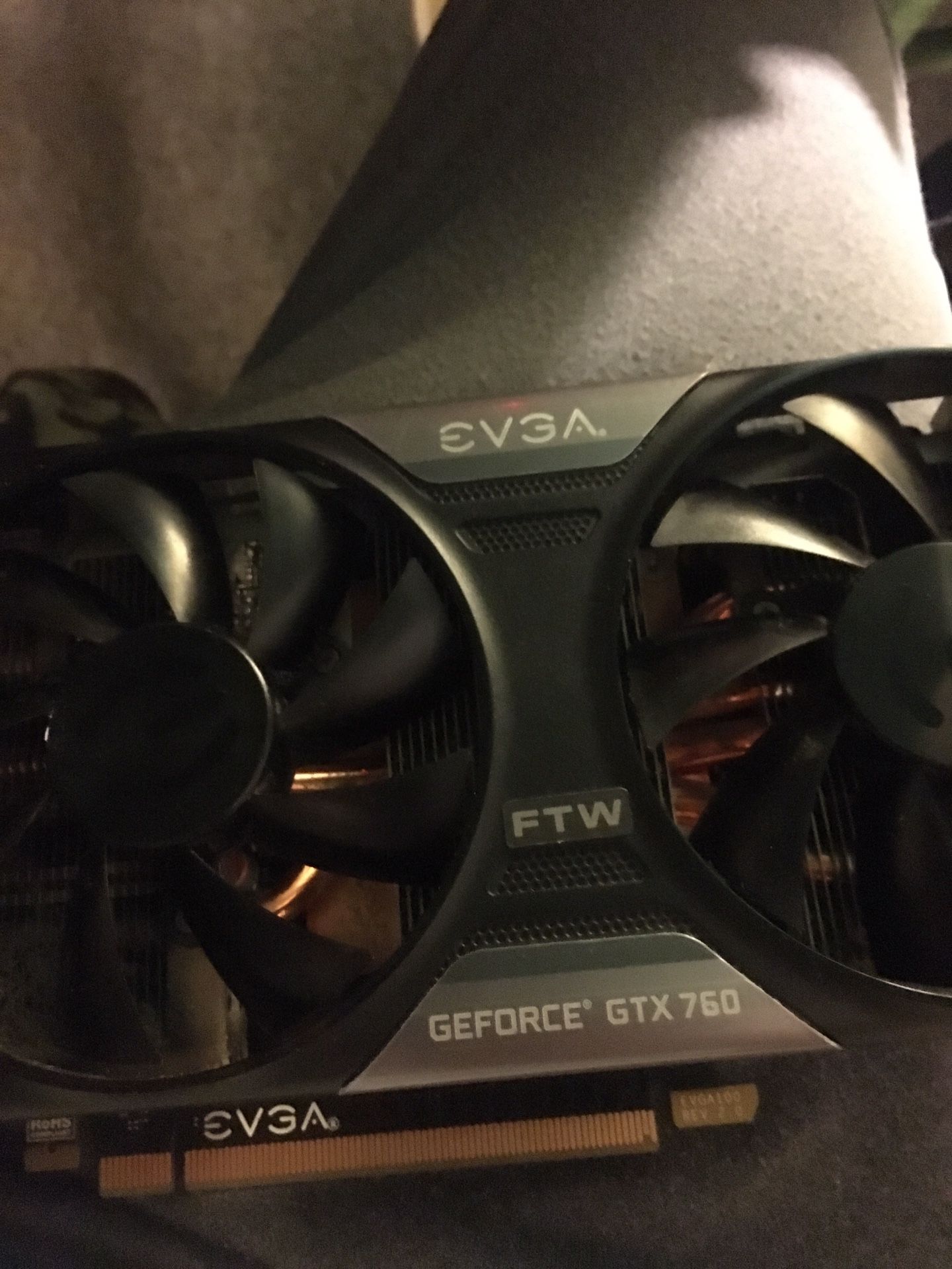 NOT FUNCTIONING! Gtx750 graphics card