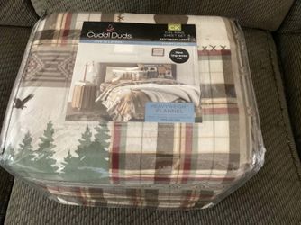 Brand New in Unopened Package Cuddl Duds Cal King Patchwork Lodge Flannel Sheet Set