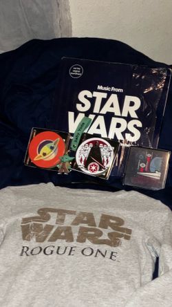 Star Wars bundle, including vinyl record, medium size, long sleeve shirt