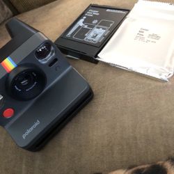 Instant Polaroid Camera W/Film