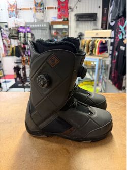 K2 db boa size 9 snowboard boots certified with warranty located at Sin City Snowboards