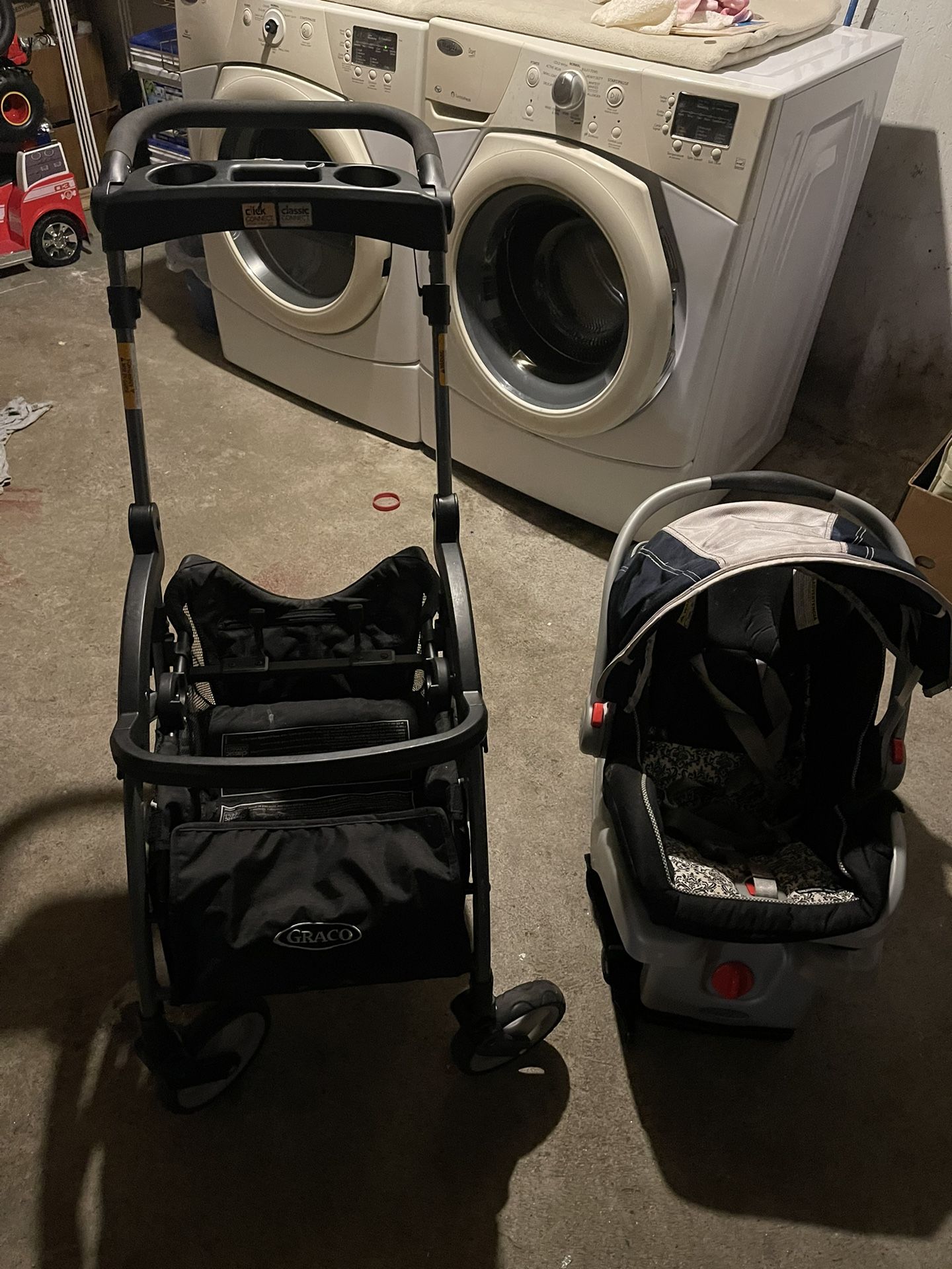 Baby Stroller 2 In 1 Car Set With Base.