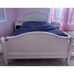 Pottery Barn Queen-Sized Bed Frame with 2 Matching Nightstands