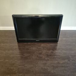 2010 Hannspree 32 Inch TV