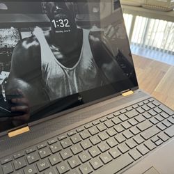 HP Spectre x360 Convertible 15-ch0xx