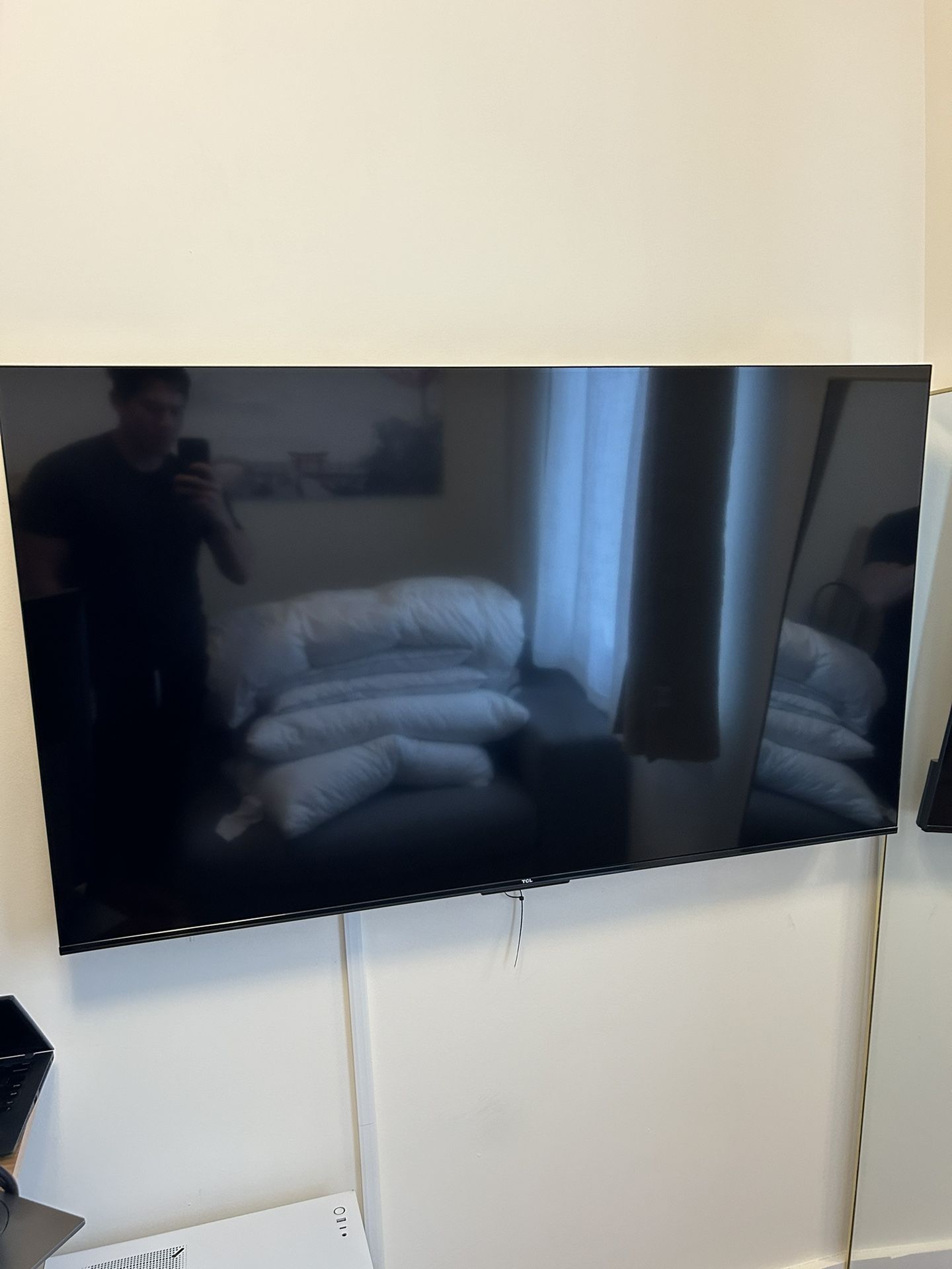 TCL 58" S470G Television with Wall Mount