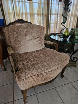 Living room side chairs