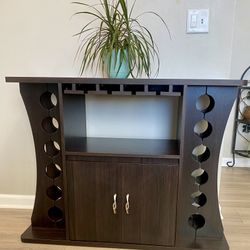 Buffet Bar Table With Wine Rack 