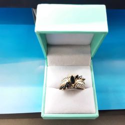 Women's Ring - Yellow Gold 14k (.585) 5.7 grams Size 7