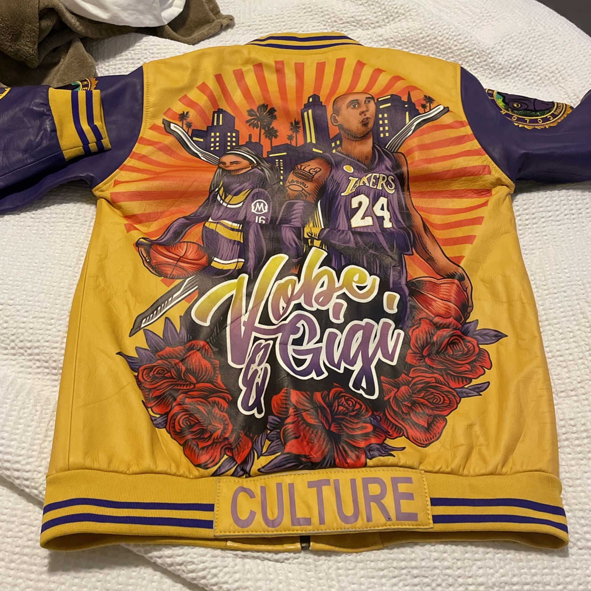 1 od 1 Kobe and GIgi Jacket Size Large