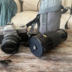 Minolta srT 200 W Zoom Lens 