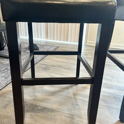 Steve Silver Company Island Stools