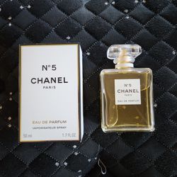 Chanel No 5