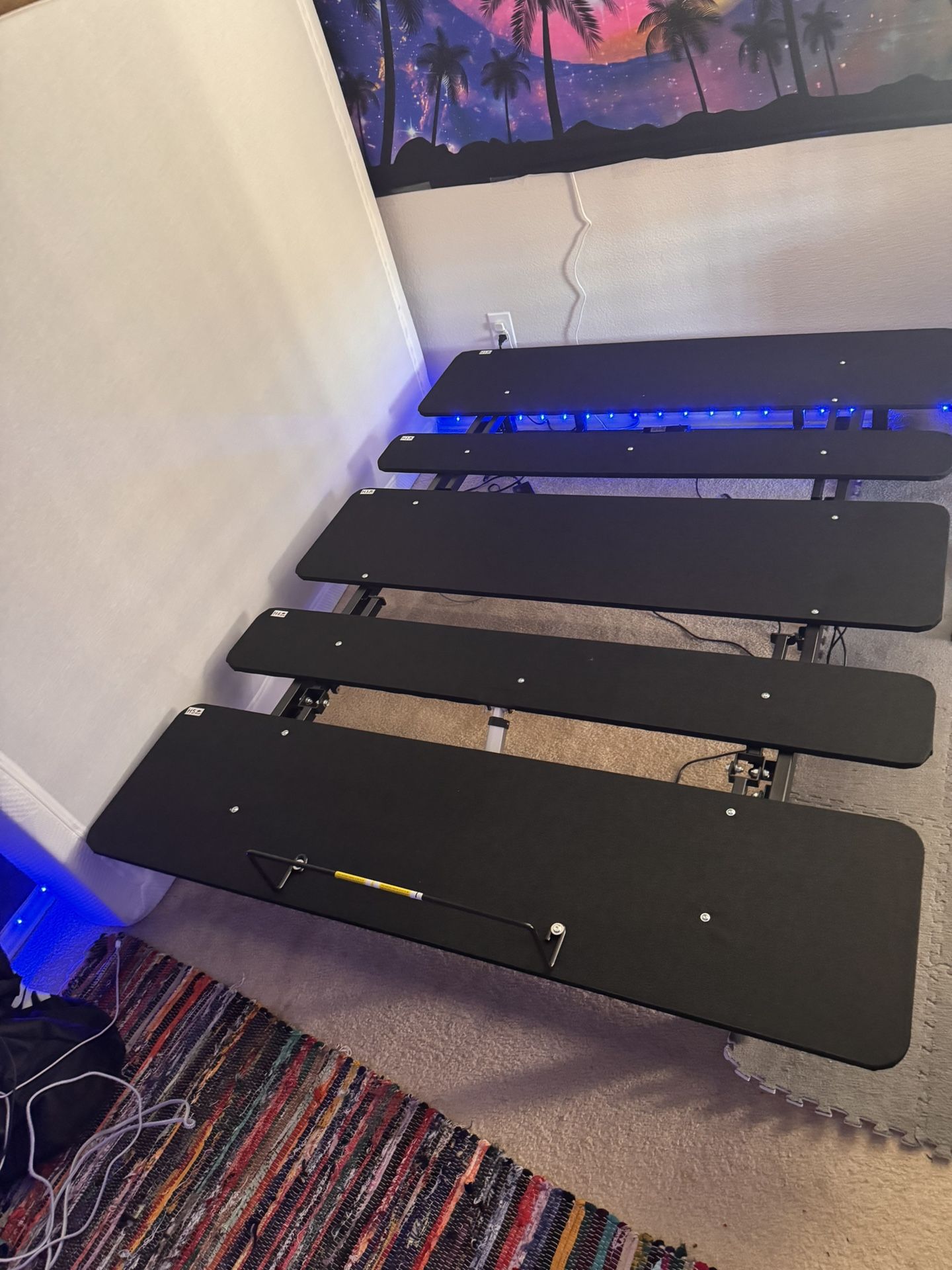Adjustable queen-size bed frame