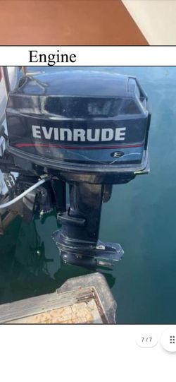 1980s 30 hp evenrude running great