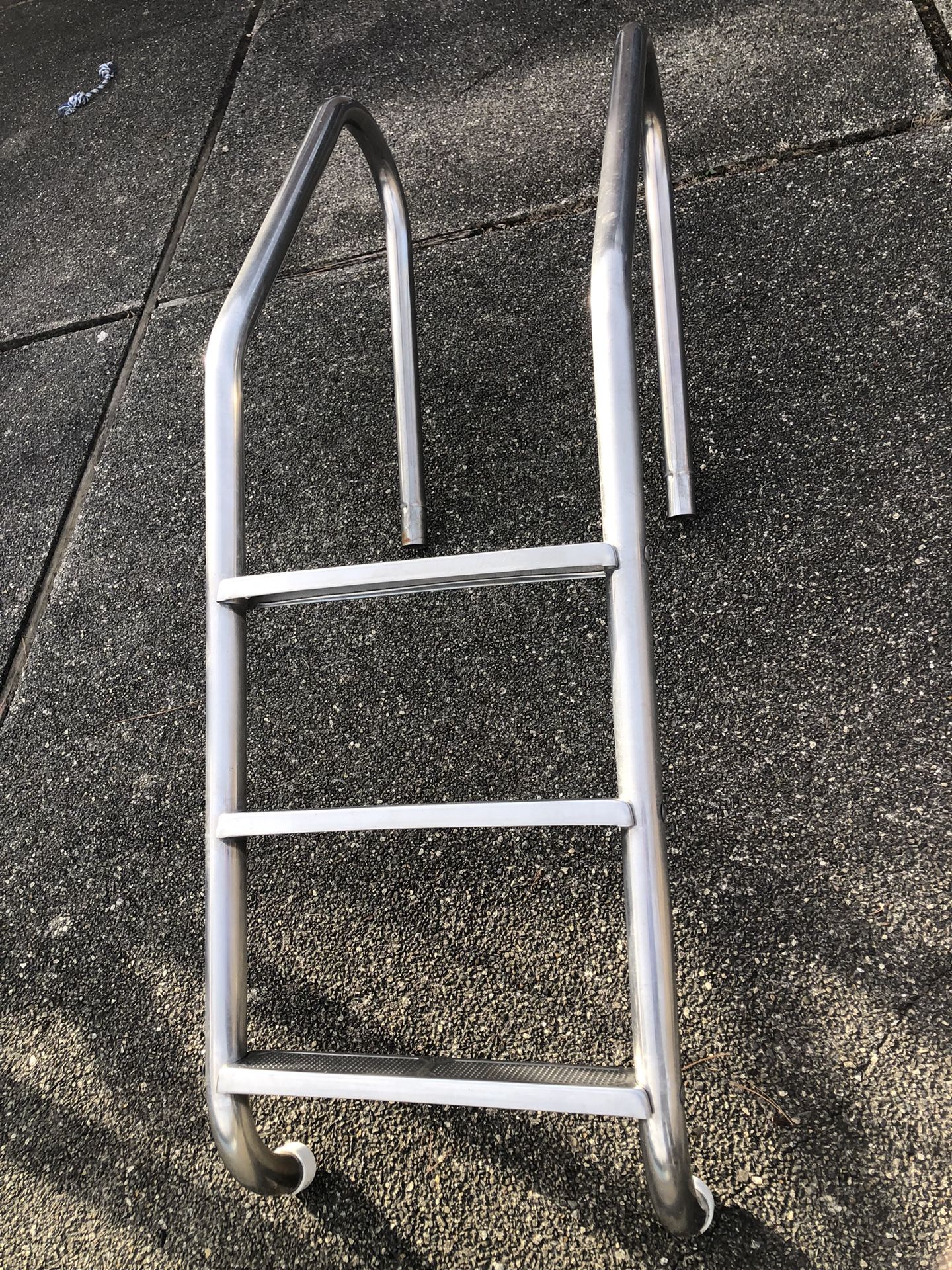 In-Ground pool ladder Stainless Steel Good Cond