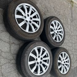 4 X 225/60r18 5x120 5x4.72  Stock Cadillac Ct5 Ct6  Cts Bmw rims Wheels Tires!!