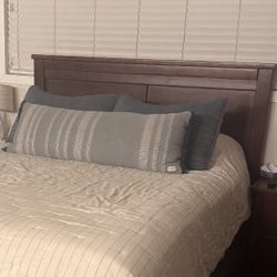 Queen Wood Headboard Bed 