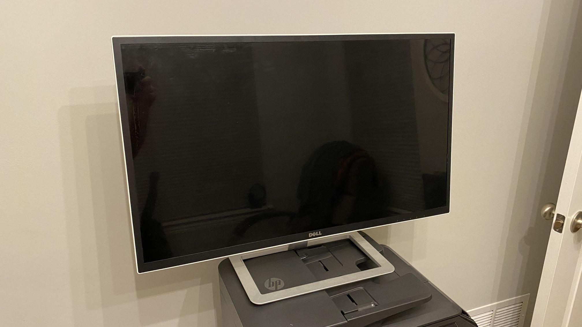 Dell D3218HN 32” Monitor