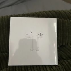 Apple AirPods 1st Generation White w/ Earbud and Charging Case(READ DESCRIPTION)