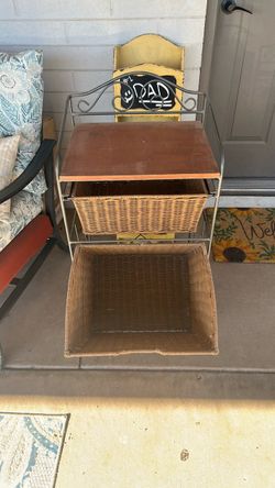 Table basket