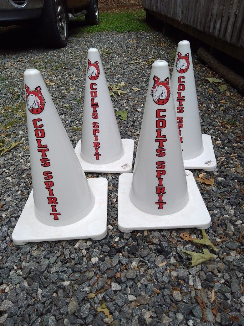 INDIANAPOLIS. COLTS. TAIL GATE. CONES MARK UR. SPOT