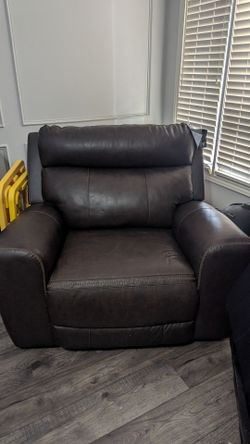 Ashley signature collection leather recliner