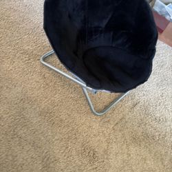 Folding Saucer Chair