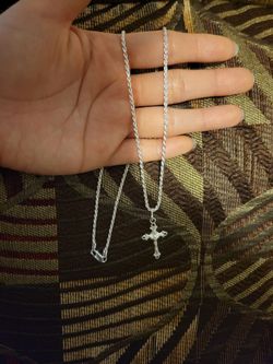 Italy 925 Solid Sterling Silver Diamond Cut Rope Chain Necklace & Crucifix for Women 20" Plata 925 Cadena & Crucifijo Para Dama 20"