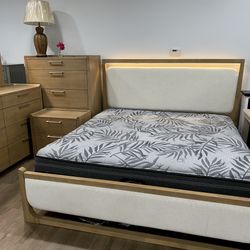 Bedroom Set Queen Size (King Available) + FREE 5 Year Warranty Until 2/15